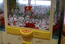Фото - В Ульяновске мужчина вскрыл автомат с игрушками и раздал их детям